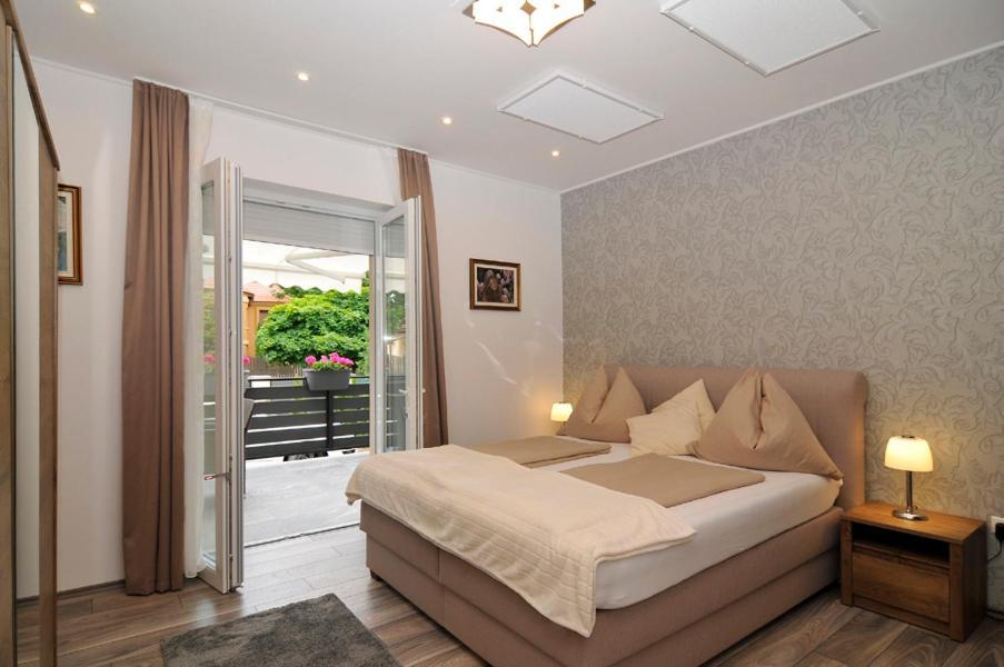 Silver Beach Apartments Siofok Exterior photo