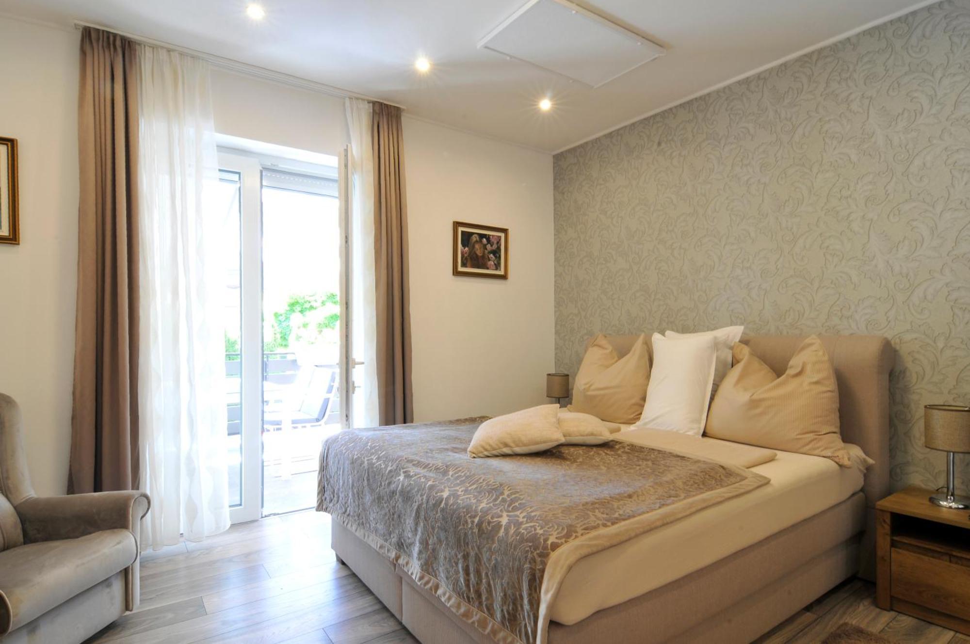 Silver Beach Apartments Siofok Exterior photo